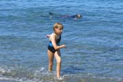 20070805e_SM_IsabelaUrbinaBay_WaterPlay